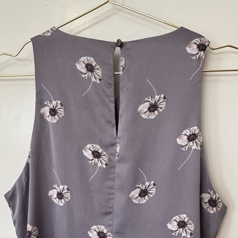 Banana Republic| Grey Floral Ombre Hem Asymmetrical Sleeveless Dress Sz 6 - Picture 5 of 8